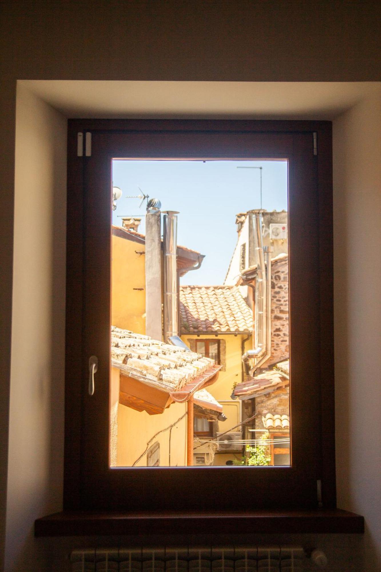 Appartamento Finestra Sul Borgo Trevignano Romano Esterno foto